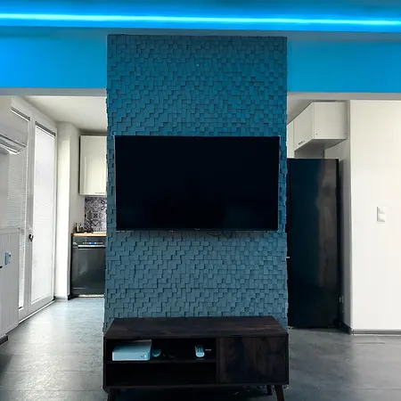Dulovo Square Apartment, Close To City Center