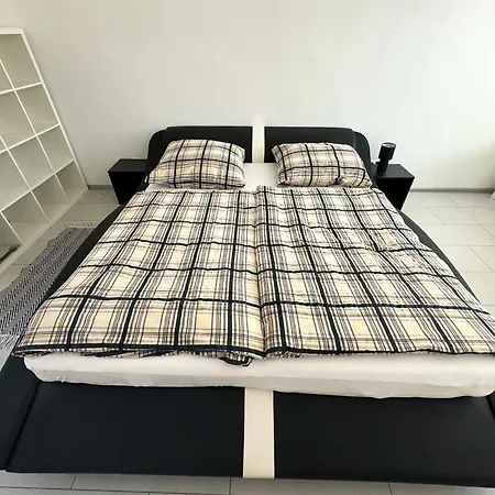 Appartamento Dulovo Square Apartment, Close To City Center Bratislava