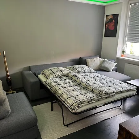 Dulovo Square Apartment, Close To City Center *